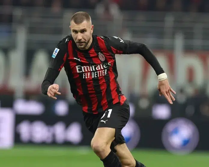 NAKON SPEKTAKULARNOG GOLA PROTIV TORINA: Pavlović za 40.000.000 evra napušta Milan?!
