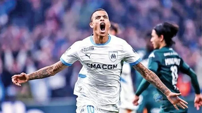 Fenerbahçe nadomak dovođenja Masona Greenwooda, Al Ahli pokušava preoteti posao