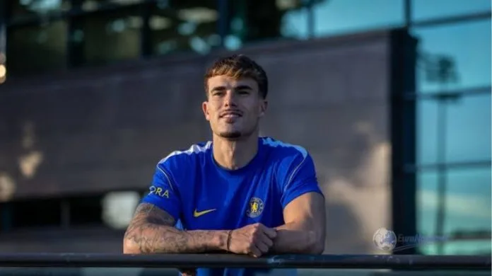 Pep Chavarria novi je igrač Chelseaja, potpisao do 2031. godine
