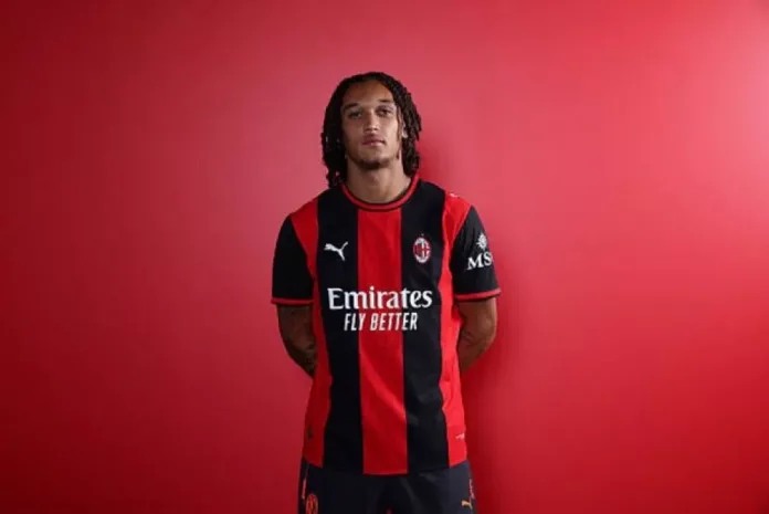 Sin ljubimca “grobara” potpisao za Milan u transferu vrednom 65