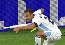 SKANDAL U LIGI NACIJA: Izraelac postigao gol, pa dobio crveni zbog poteza koji je šokirao sve (VIDEO)