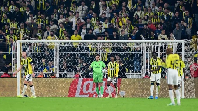 LŠ: Slavija šokirala Turke, Dortmund sa celim plenom se vraća